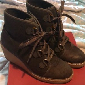 Women’s ankle boots